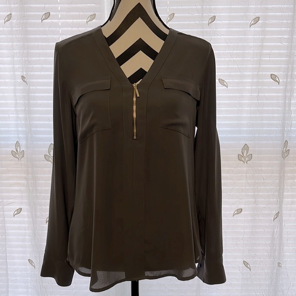 Express Gray Blouse Size Small Petite - Picture 1 of 7